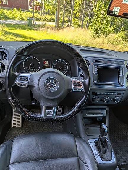 Volkswagen Tiguan 9 of 17