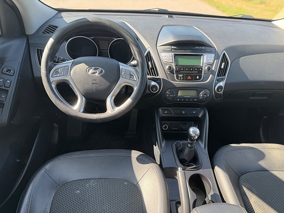 Hyundai ix35 8 of 10