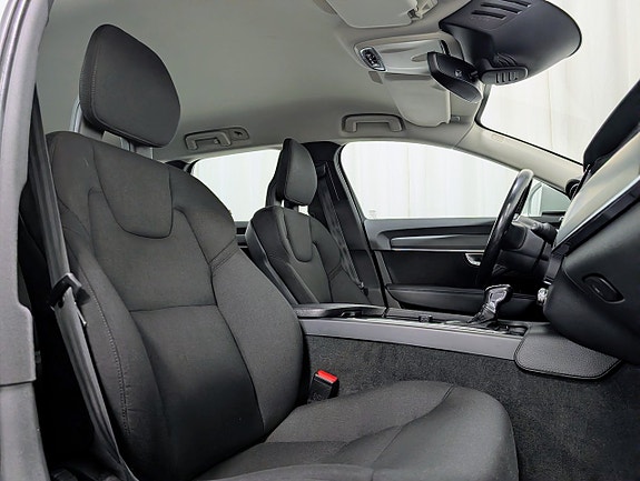 Volvo V90 11 of 15