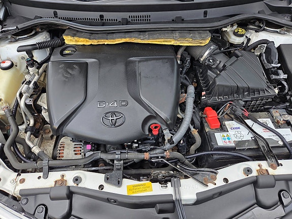 Toyota Auris 21 of 21