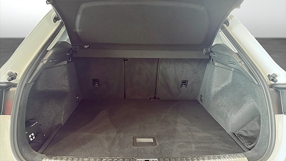 Audi Q3 12 of 16