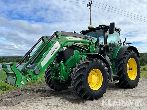 Traktor John Deere 6215R Ultimate Edition med
