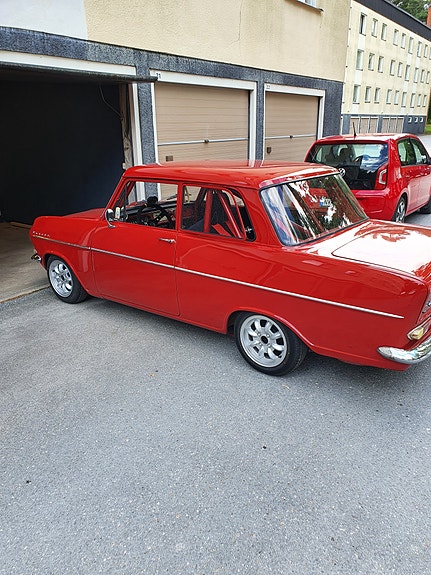 Opel Kadett 2 of 6