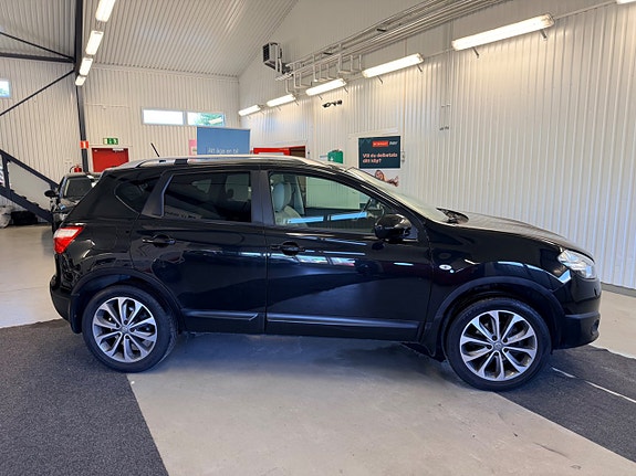 Nissan Qashqai 4 of 5