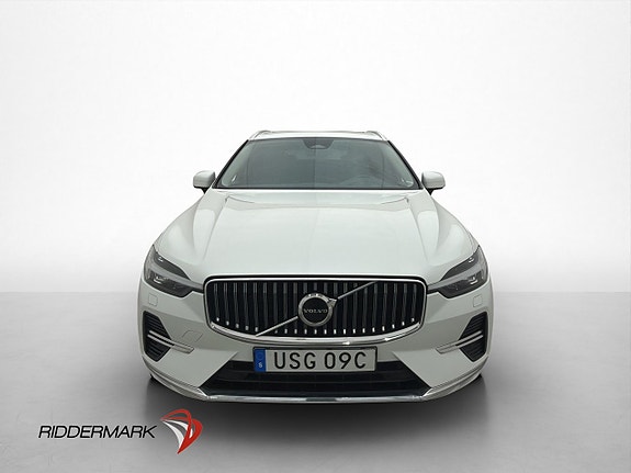 Volvo XC60 2 of 30
