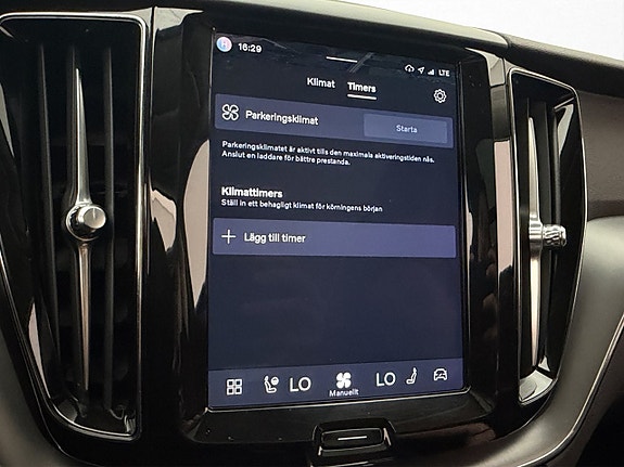 Volvo XC60 24 of 30