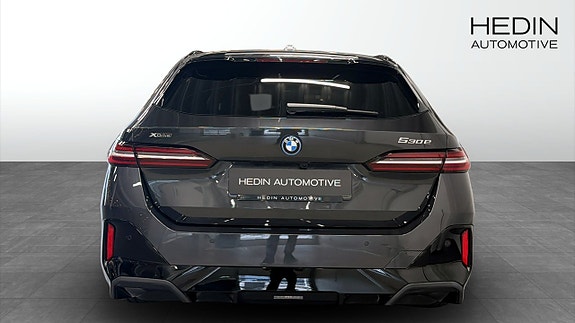 BMW 530e 7 of 12