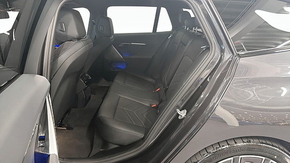 BMW 530e 5 of 5