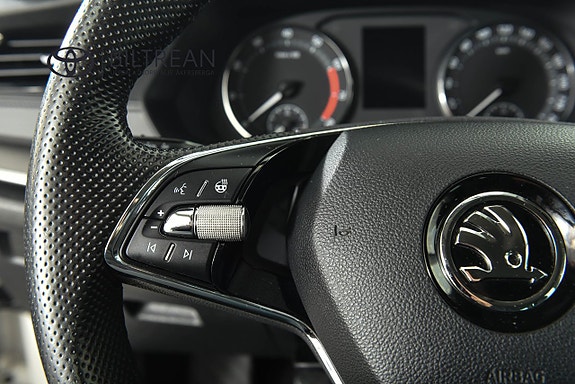 Skoda Octavia 14 of 16