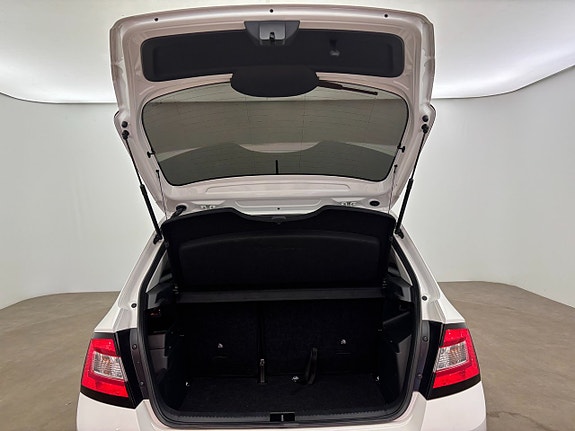 Skoda Fabia 10 of 22
