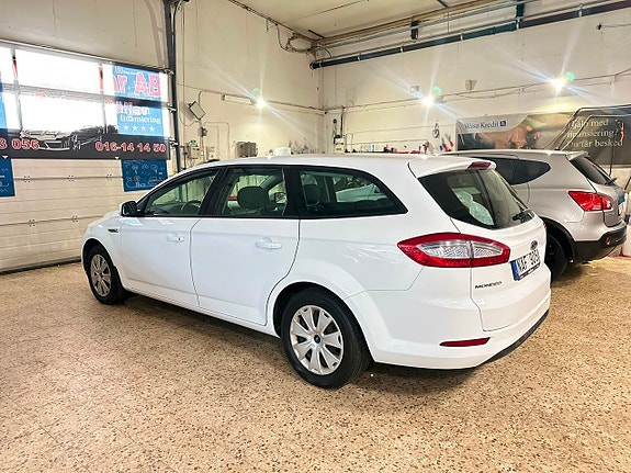 Ford Mondeo 4 of 12