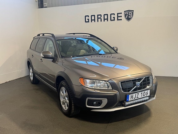 Volvo XC70 4 of 5