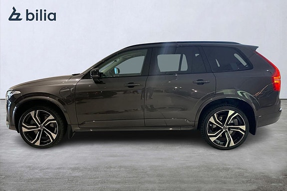 Volvo XC90 3 of 5