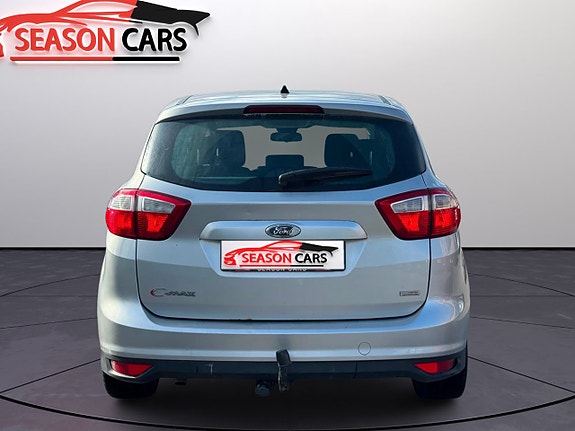 Ford C-Max 7 of 9