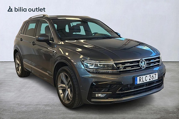 Volkswagen Tiguan 3 of 5