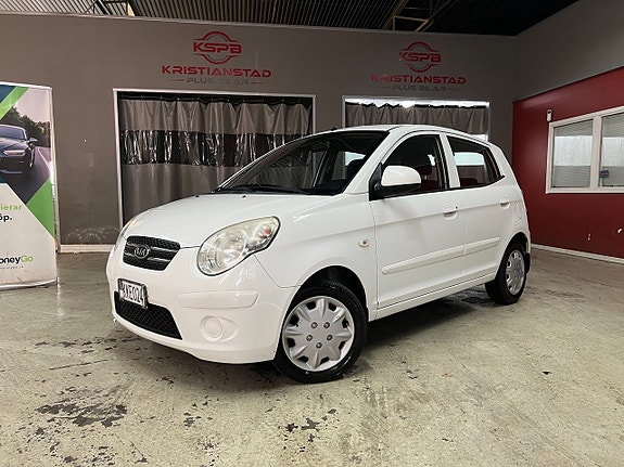 Kia Picanto 2 of 7