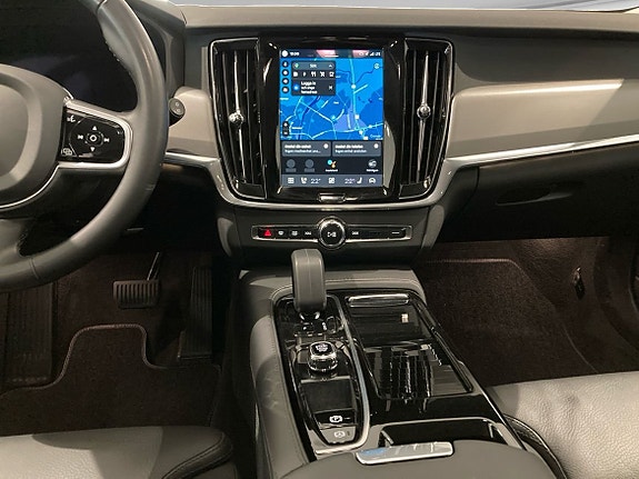 Volvo V90 13 of 16