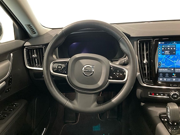 Volvo V90 11 of 16
