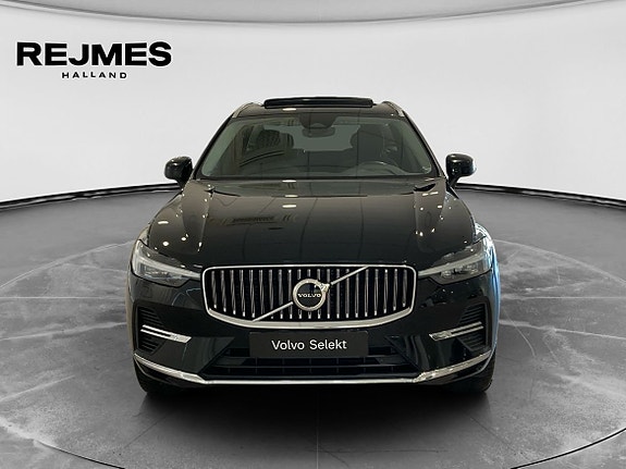 Volvo XC60 9 of 16