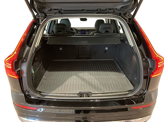 Volvo XC60 14 of 16