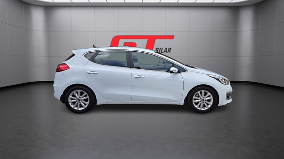 Kia Ceed 8 of 18
