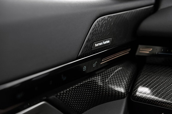 BMW 530e 15 of 23