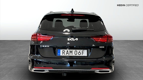Kia Ceed 5 of 15
