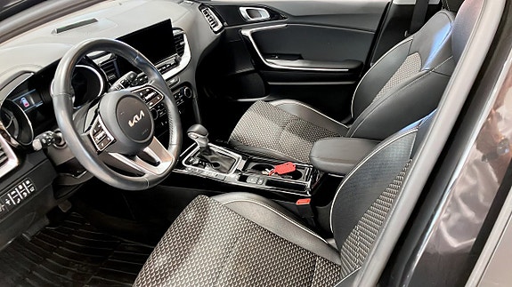 Kia Ceed 7 of 15