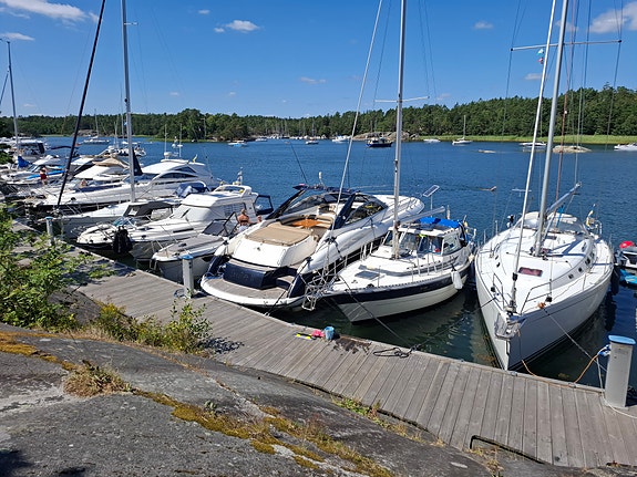 Sunseeker Camargue 50 - uthyres med skeppare 5 of 9
