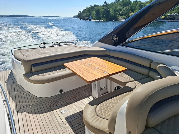 Sunseeker Camargue 50 - uthyres med skeppare 4 of 9