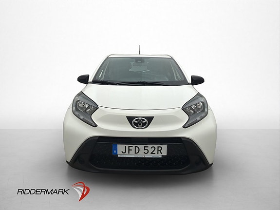 Toyota Aygo X 2 of 25