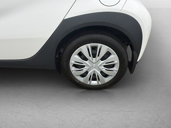 Toyota Aygo X 19 of 25