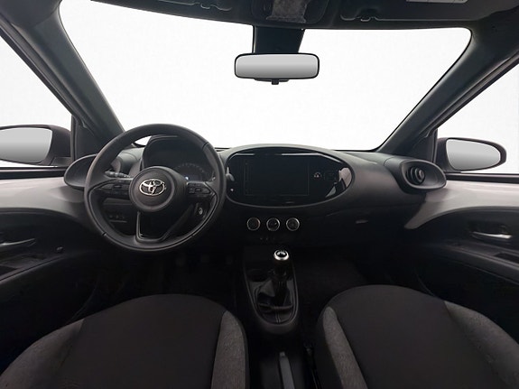 Toyota Aygo X 14 of 25