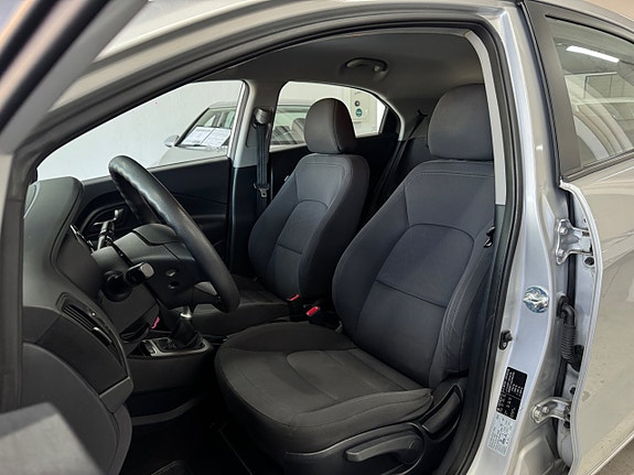 Kia Rio 18 of 23