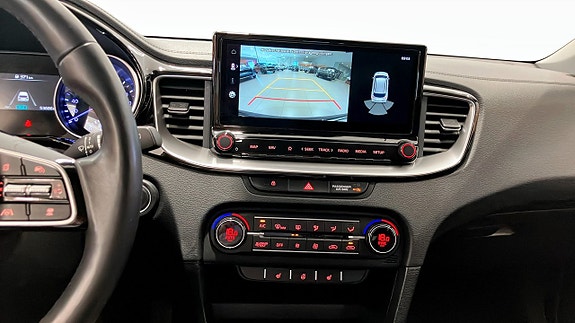 Kia Ceed 11 of 16