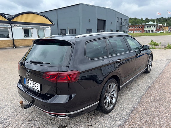Volkswagen Passat 29 of 30