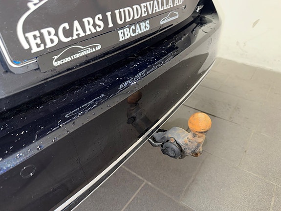 Volkswagen Passat 22 of 30