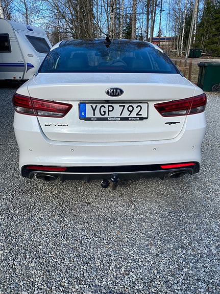 Kia Optima 3 of 5