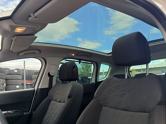 Peugeot 3008 13 of 23