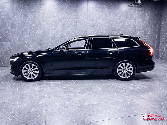 Volvo V90 4 of 5