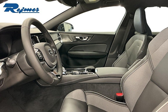 Volvo V60 10 of 18