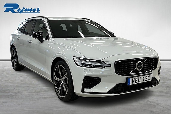 Volvo V60 2 of 18