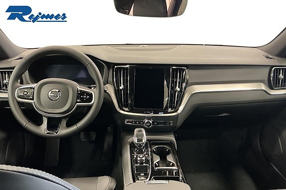 Volvo V60 7 of 18