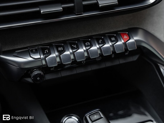 Peugeot 3008 24 of 30