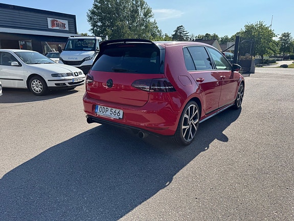 Volkswagen Golf I 4 of 5