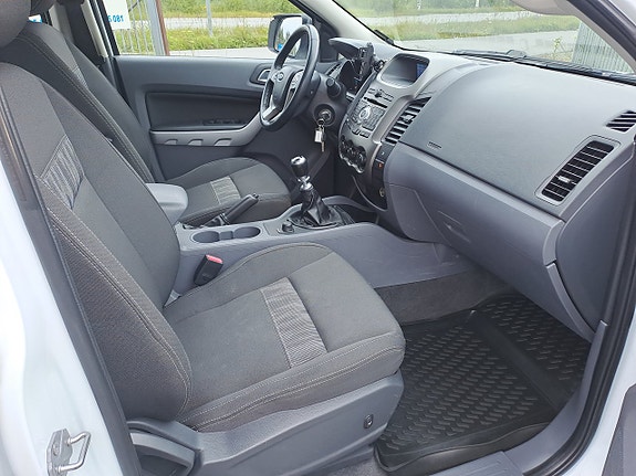 Ford Ranger 12 of 24