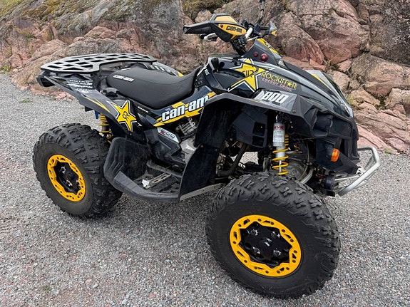 Can-Am Renegade 800 X, nya dekaler och sadel, nyservad