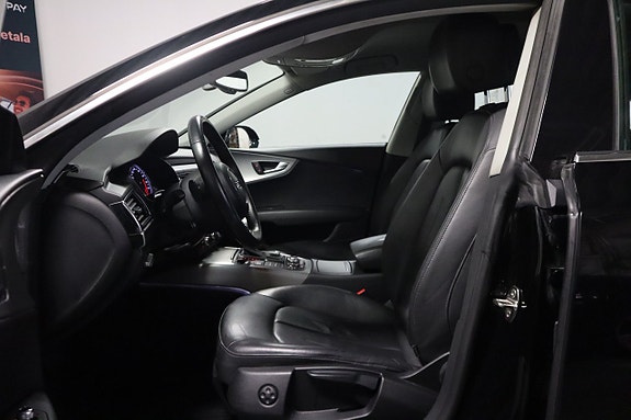 Audi A7 9 of 30