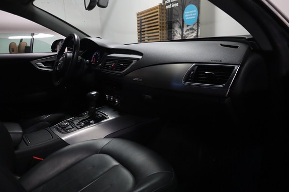 Audi A7 10 of 30