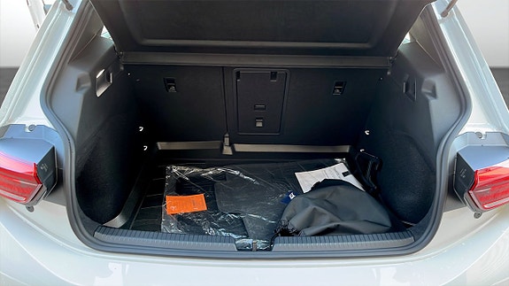 Volkswagen ID.3 Neo 12 of 12